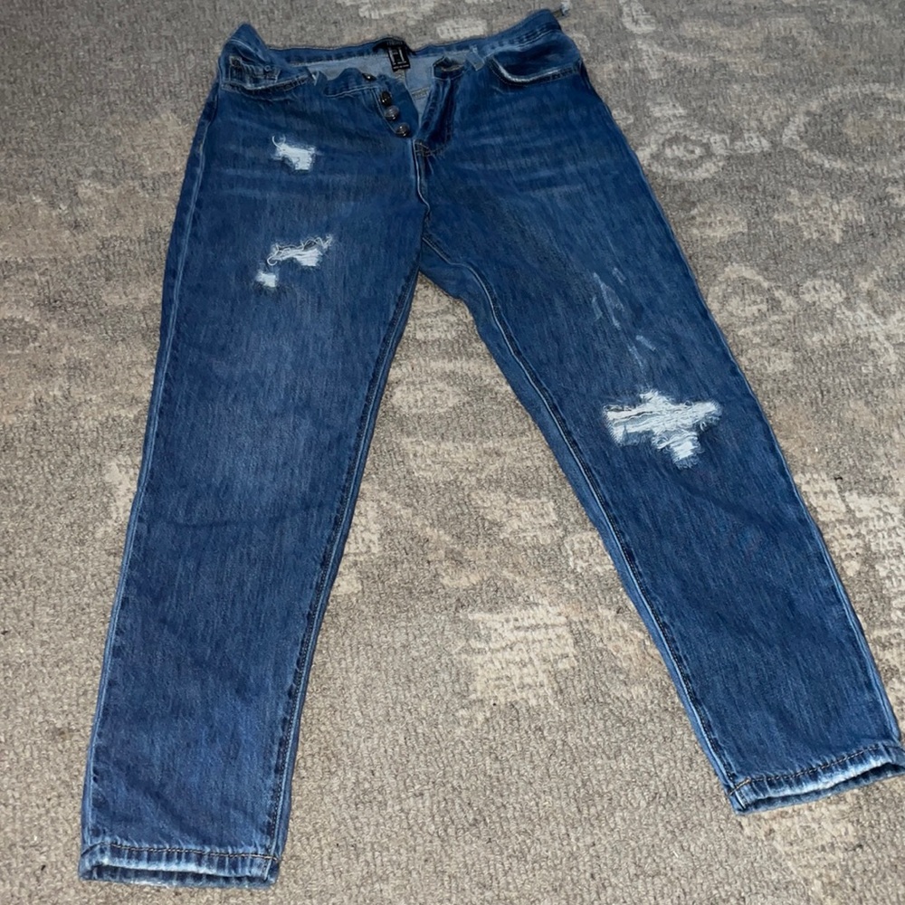 Blue jeans distressed they are something like boyfriend jeans
